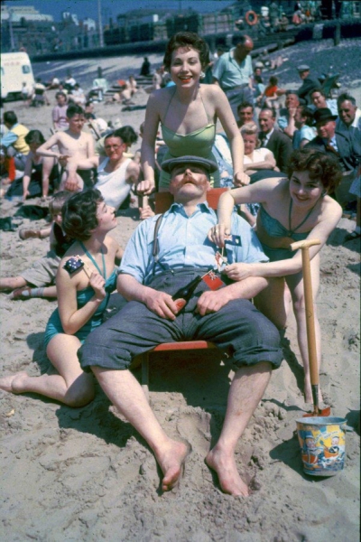 Blackpool Beach by John Chillingworth, England, 1950's

..8