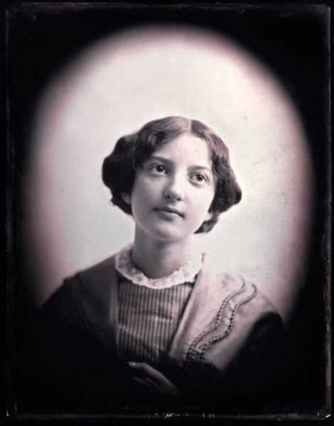 Юные девушки на винтажных фотографиях 1840-1850 гг.

Больше..2