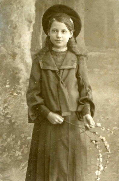 Юные немки на винтажных фотографиях, 1900-е.

Больше исторических..7