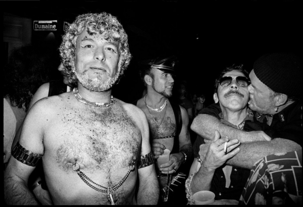 Mardi Gras by Bruce Gilden, New Orleans, between 1974 and 1982

Mardi gras - вторник перед..1