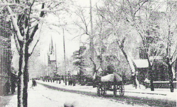 На улице Оттавы, 1907 год.

..0