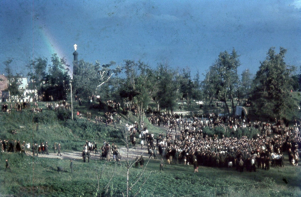 Первомай в Смоленске, 1942 год.

Больше исторических фото..0