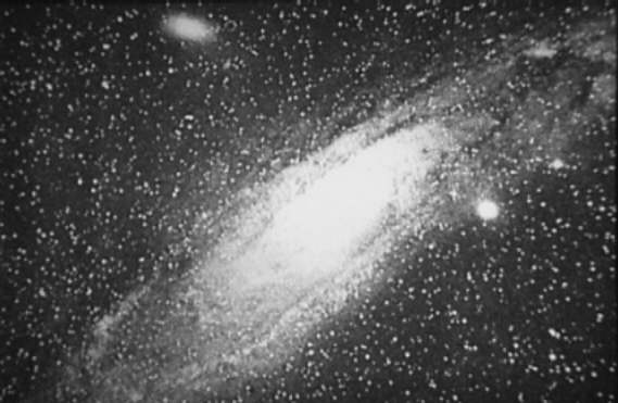 Первый снимок галактики Андромеда, 1888

Больше исторических фото..0
