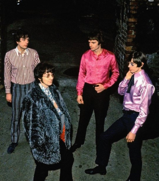 Pink Floyd, 1967 год.

..0