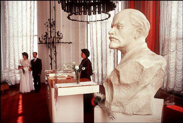 Свадьба в ЗАГСе, Киев, 1988 год.

..0