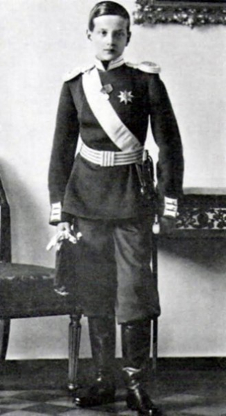 Великий князь Дмитрий Павлович, которого с 1905 года воспитывал..0