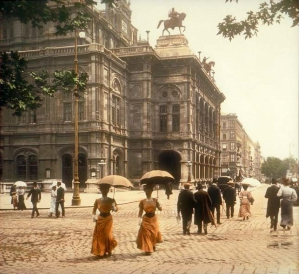 Вена, 1902 год.

..0