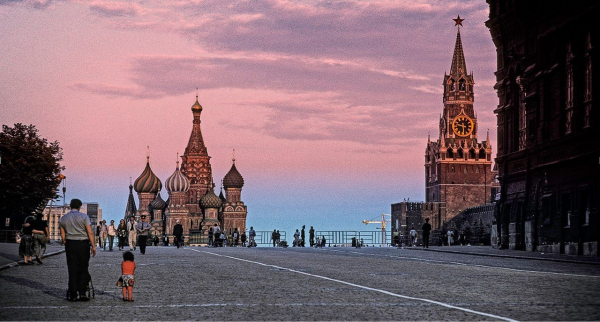 Брайан Тольберт в Советском Союзе, 1990 год.

Больше исторических..9