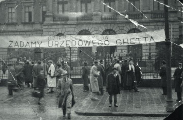 Демонстрация польских студентов, требующих создания гетто для..0