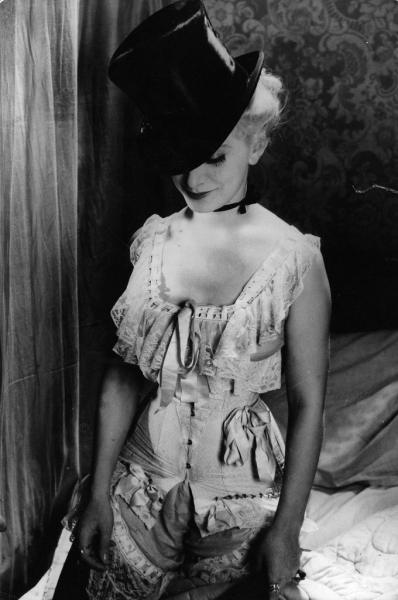 Франсес Дей (Frances Day), настоящее имя Франческа Виктория Шенк (Frances..4