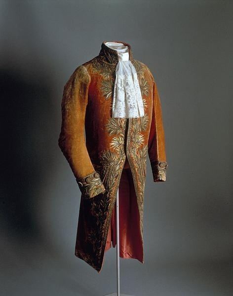 Костюм, который Наполеон носил будучи первым консулом Франции,..0