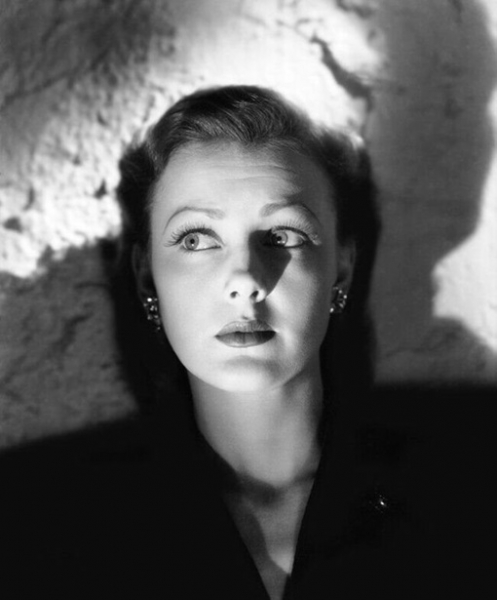 The special edition: Virginia Grey

Винрджиния Грей - американская актриса...9