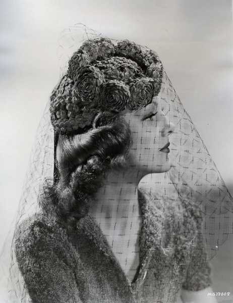 The special edition: Virginia Grey

Винрджиния Грей - американская актриса...6