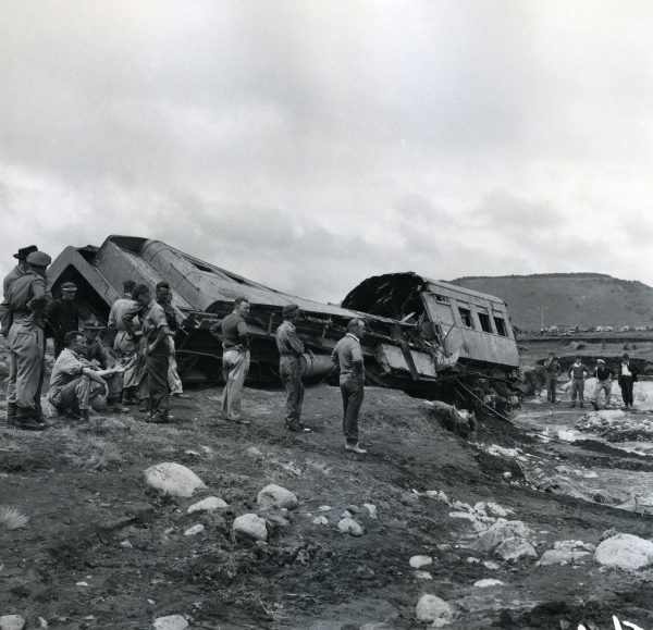 Бедствие Танигвай.

Это произошло 24 декабря 1953 года, в Новой..3