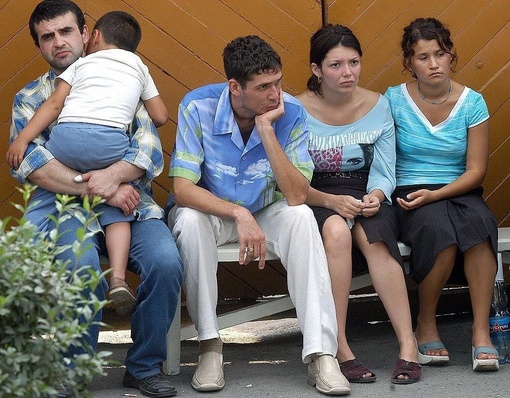 Беслан 1 сентября 2004 года в лицах.
Всего в результате теракта..6