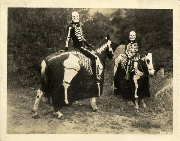 Halloween, 1920-е.

..0