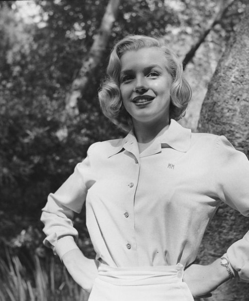 Мэрилин Монро, какой вы ее еще не видели, 1950-е.

Больше..6