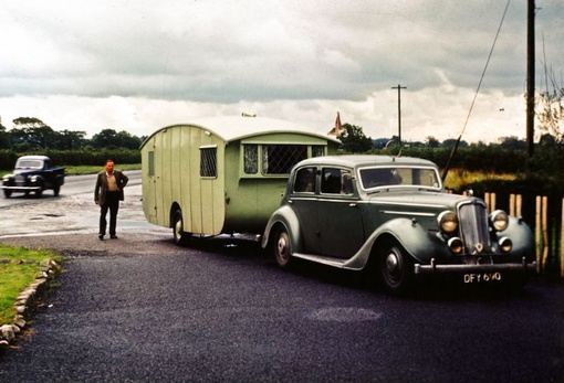 Очень по-американски: автодома на фотографиях 1950-х годов.

Истоки..1