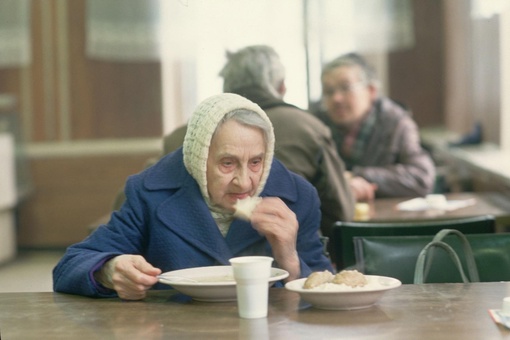 Американский фотограф Давид Тирни был в 1992 году в Москве..9