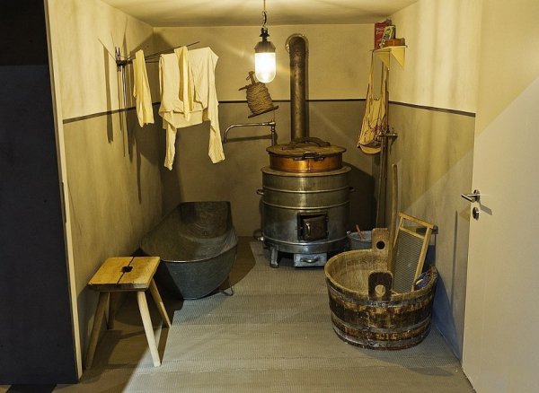 Эволюция ванной комнаты в Германии 1915-2015...

Больше исторических..0