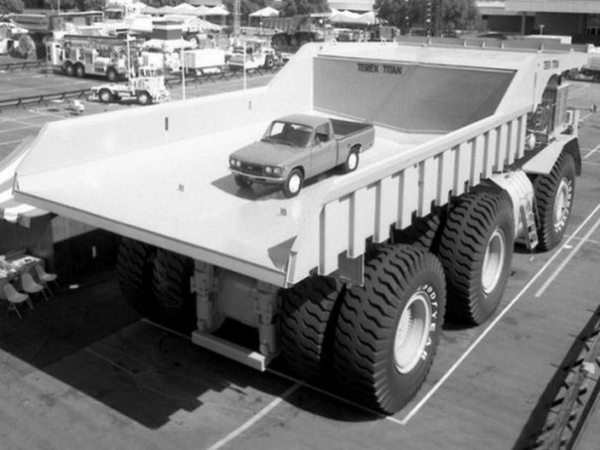 Грузовик Terex 33–19 «Titan», 1974 год, Канада

..0