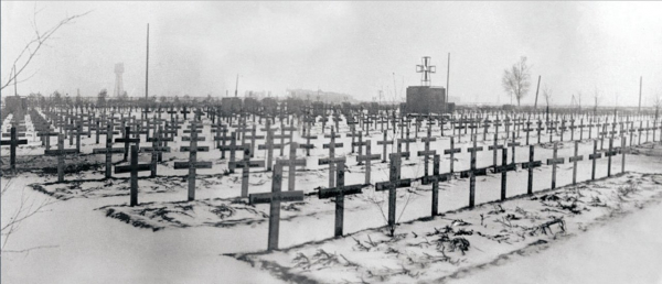 Немецкое кладбище под Новгородом, 20 января 1944 года.

Больше..0