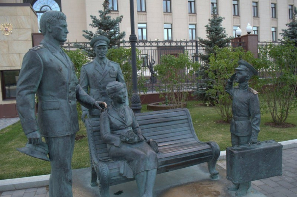 Памятная  композиция  