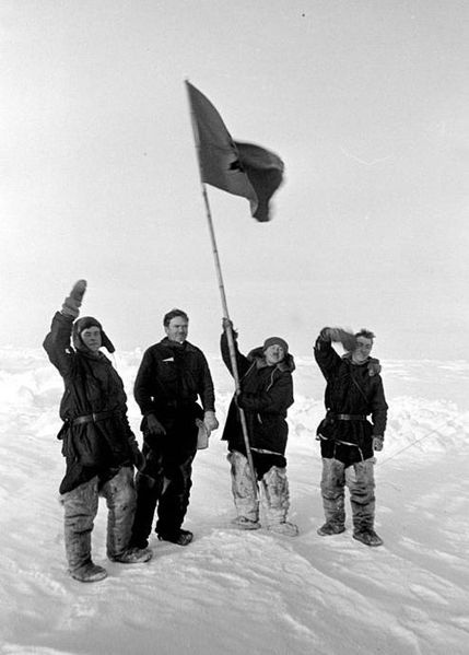 Ровно 80 лет назад, 21 мая 1937 года на Северном полюсе впервые..2