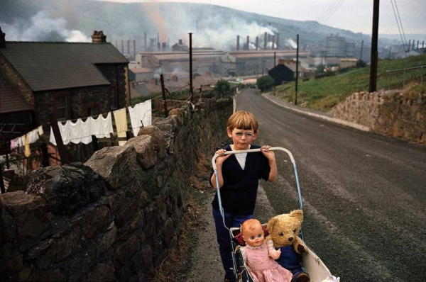 Уэльс, 1965 год.
Фотограф: Bruce Davidson.

..0