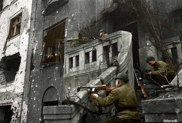 Великая Отечественная война в цвете: пехота

Больше исторических..6