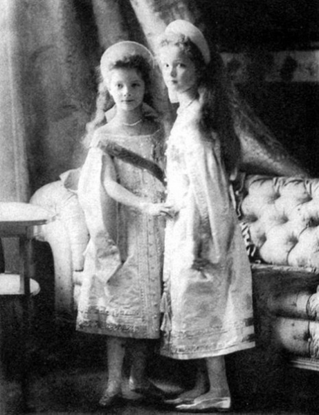 1904 Ольга и Татьяна Романовы. Великие княжны

Больше исторических..0