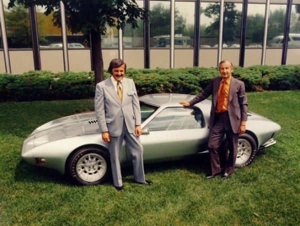 Chevrolet Corvette XP-897 GT был разработан в 1973-м году совместными усилиями..5