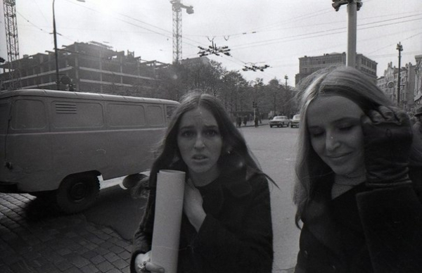 Юные девушки. Москва, 1974 год.

..0