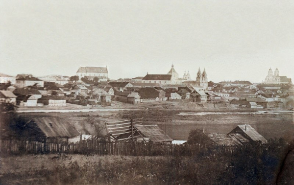 Одна из самых старых фотографий Минска, 1863 год.

Больше..0