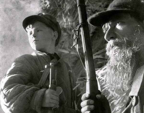 Партизанская династия. СССР. 1943 г.

..0