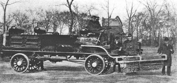 Подметально-уборочные машины, начало 1900-х гг.

Больше..4
