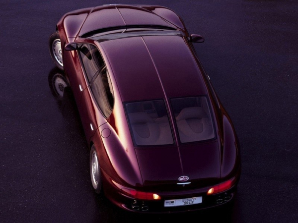 Седан Bugatti EB 112.

Bugatti EB 112 был создан в 1993-м году дизайнерской..1