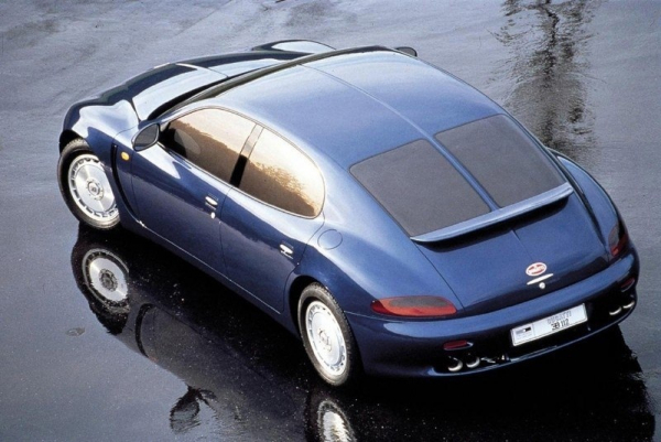 Седан Bugatti EB 112.

Bugatti EB 112 был создан в 1993-м году дизайнерской..4