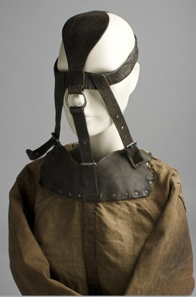 Смирительная рубашка. Европа, 1925-1935 гг.

..4