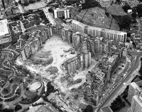 Снос города-крепости Коулун, 1993-1994 гг.

..0