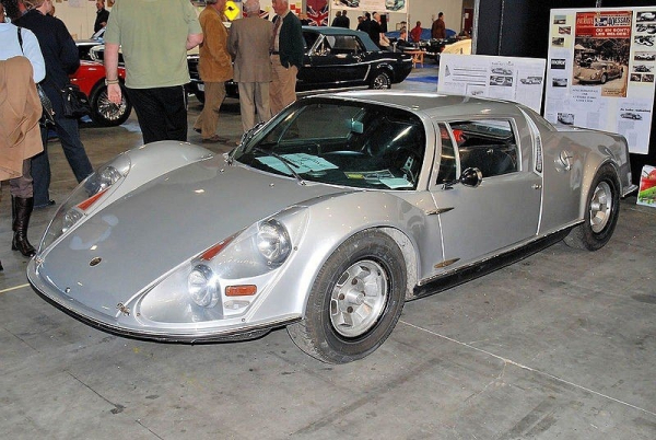 Спорткар Apal Horizon GT.

Apal Horizon GT был разработан в 1968-м году усилиями..2