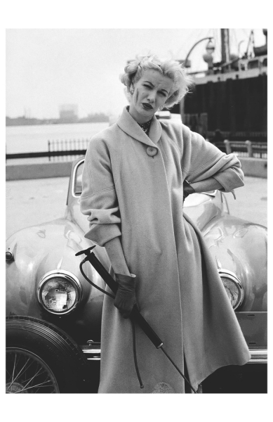 Уильям Хэлбёрн: модный глянец 1950-60-х… на фоне авто.

Больше..6