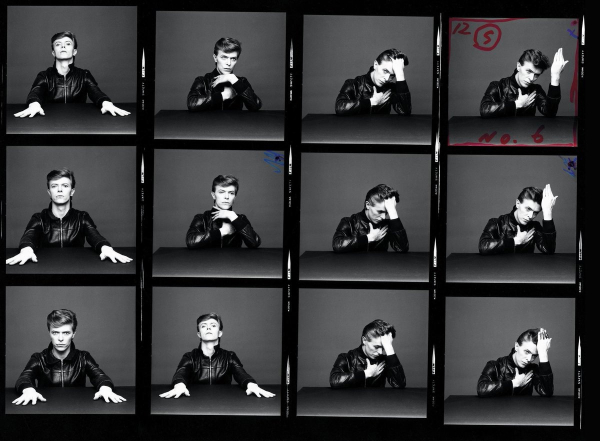 Дэвид Боуи, 1977 год.
Фотограф: Masayoshi Sukita.

..0