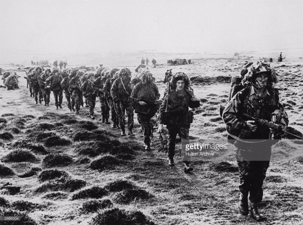 Фолклендские острова, 1982 год.

..7