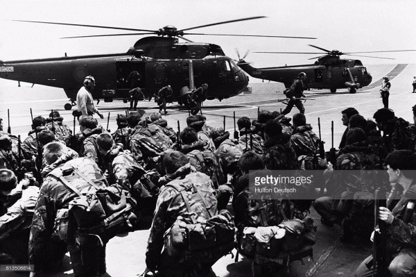 Фолклендские острова, 1982 год.

..1