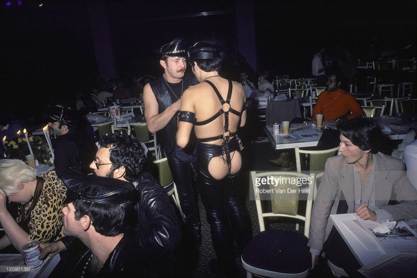 Гей-сообщество в Сан-Франциско, 1981 год.

..1