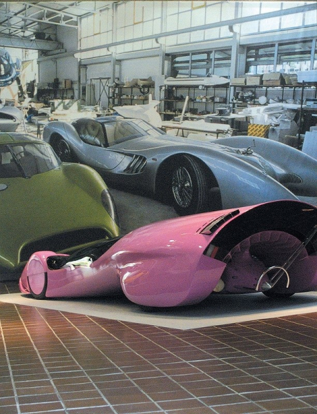 Концепт-кар Colani C112, 1970 год.

Colani C112 был создан промышленным..4