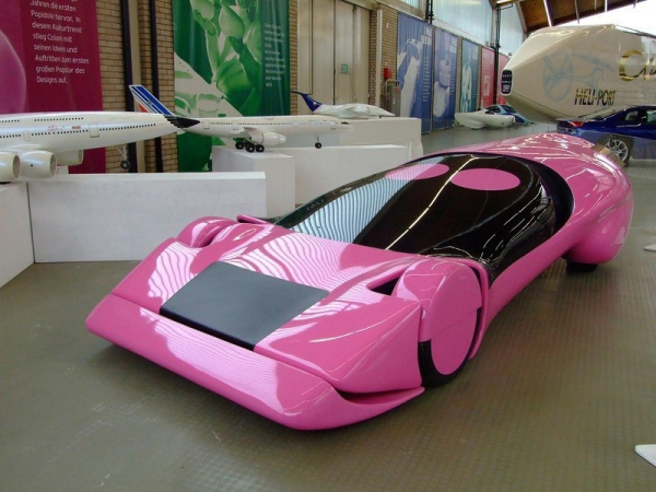 Концепт-кар Colani C112, 1970 год.

Colani C112 был создан промышленным..2