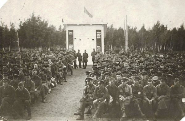 Летний клуб в полевом лагере 1-го Омского военно-пехотного..0