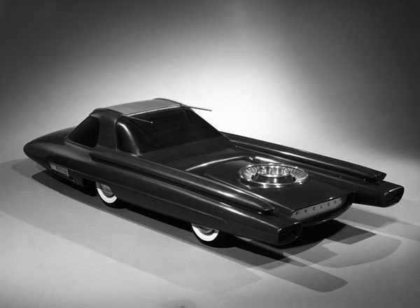 Модель автомобиля с 